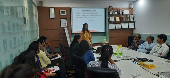 Take a look at the glimpses of the health talk on Healthy Food Habits & Stress Management at Indus Towers! 

#KDHospital #GoodHealth #Ahmedabad #Gujarat #India